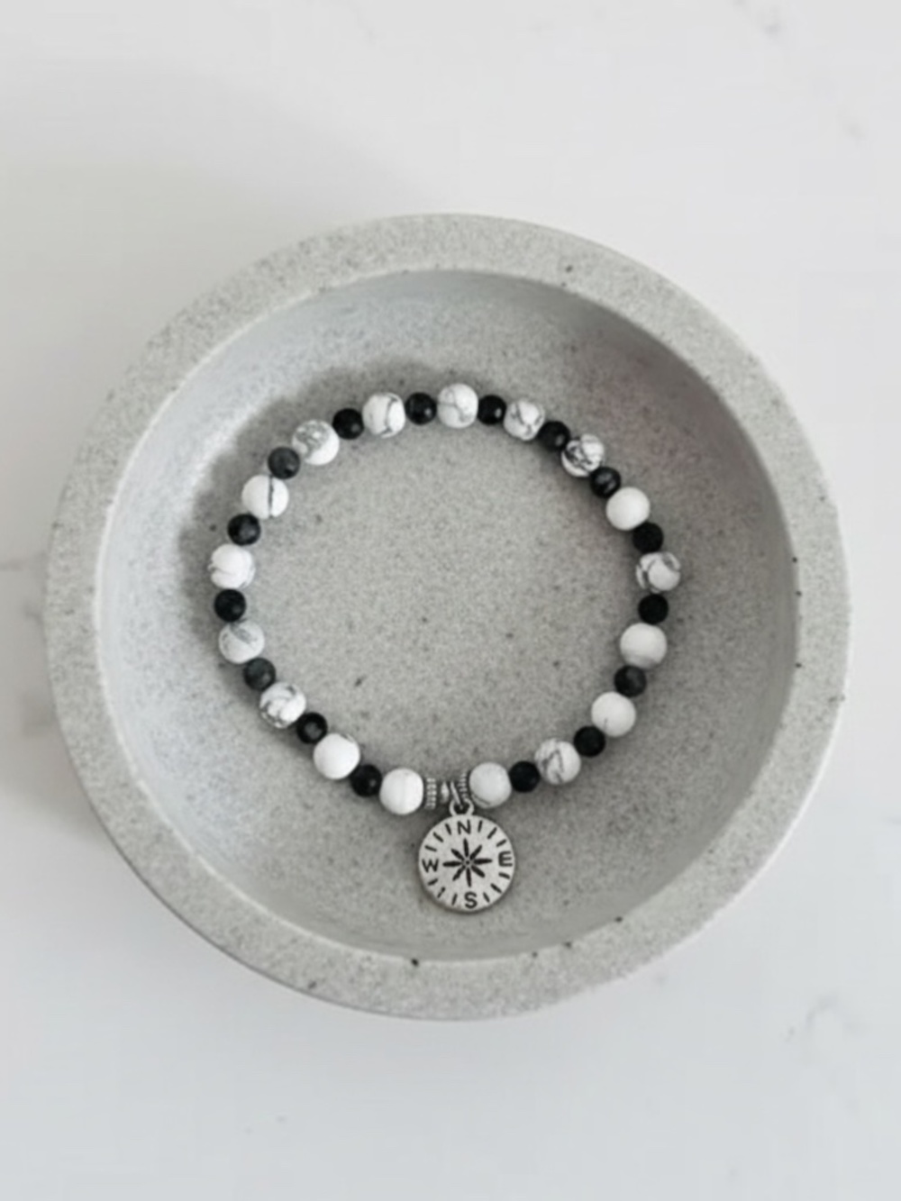 Stay True To Your Path Bracelet | Compass Charm | Confidence & Self Trust